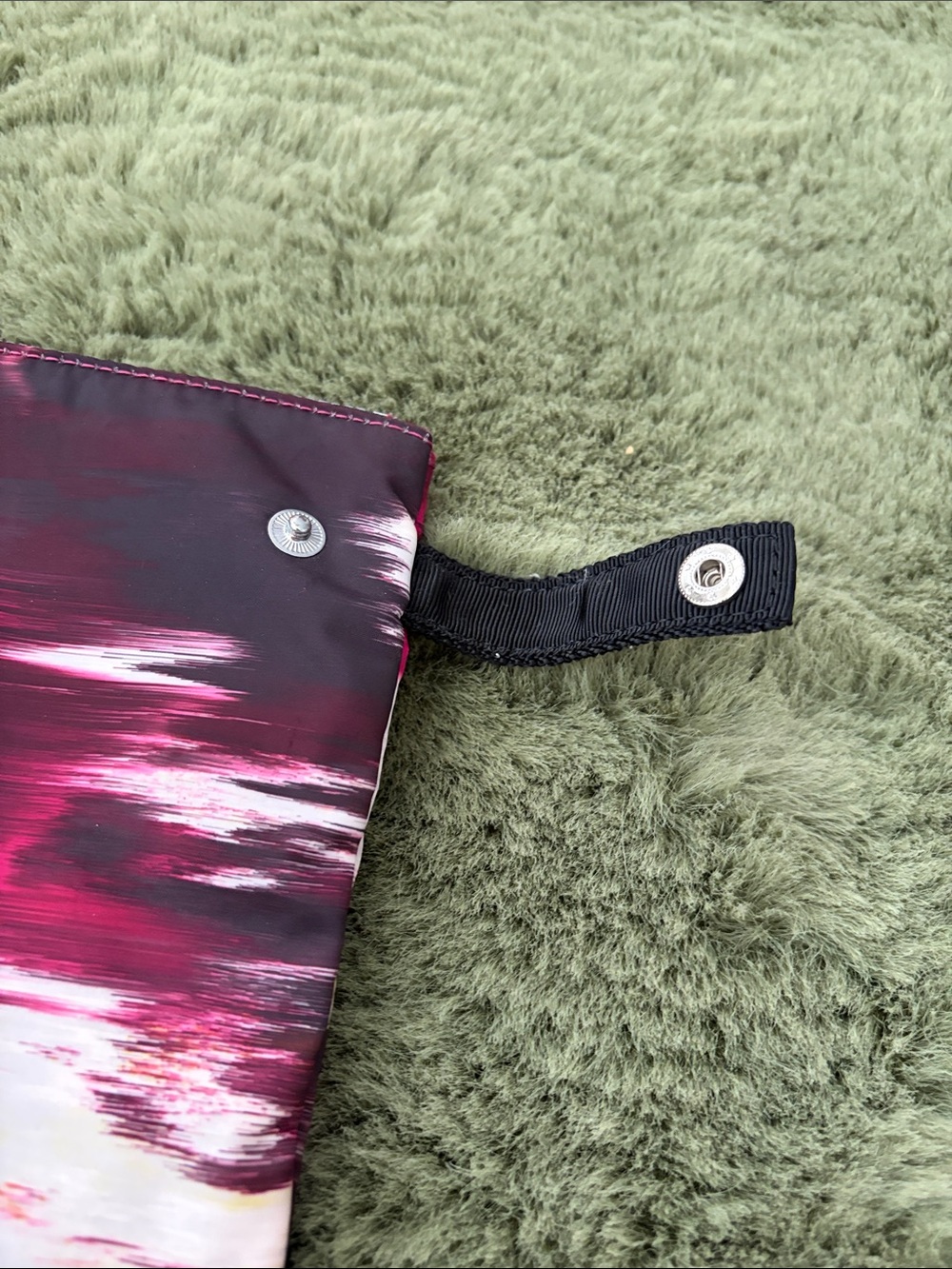Lululemon Color-Block Pink Abstract Zip Pouch - Picture 7 of 7